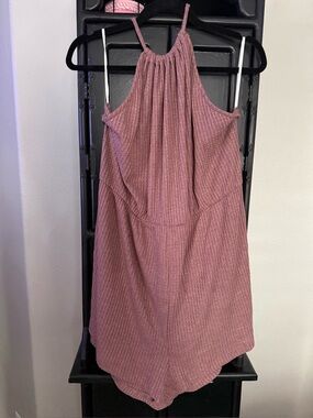 SHEIN Dusty Rose Ribbed Halter Romper